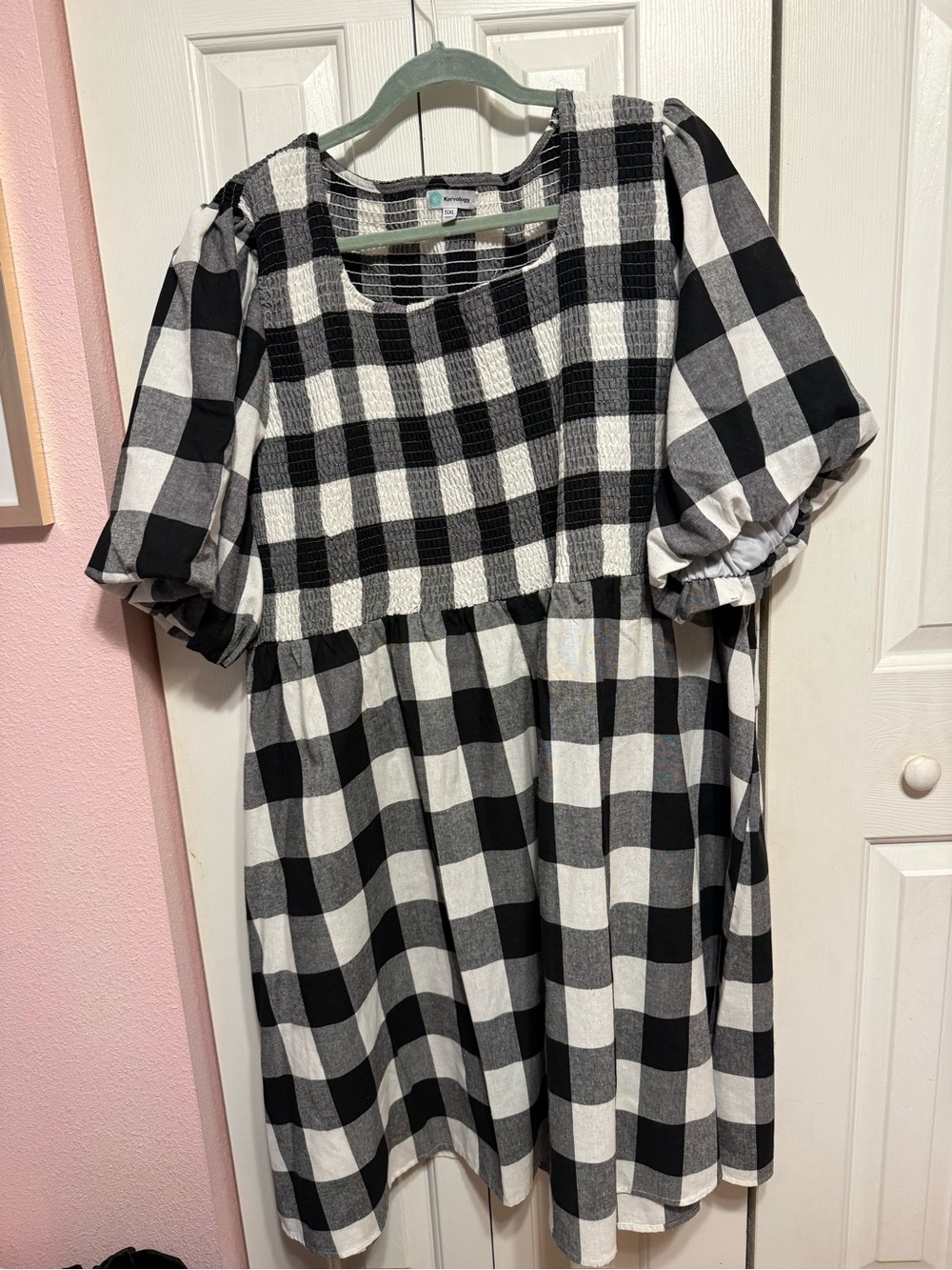 Girls Black and White Buffalo Check Puff Sleeve Dress